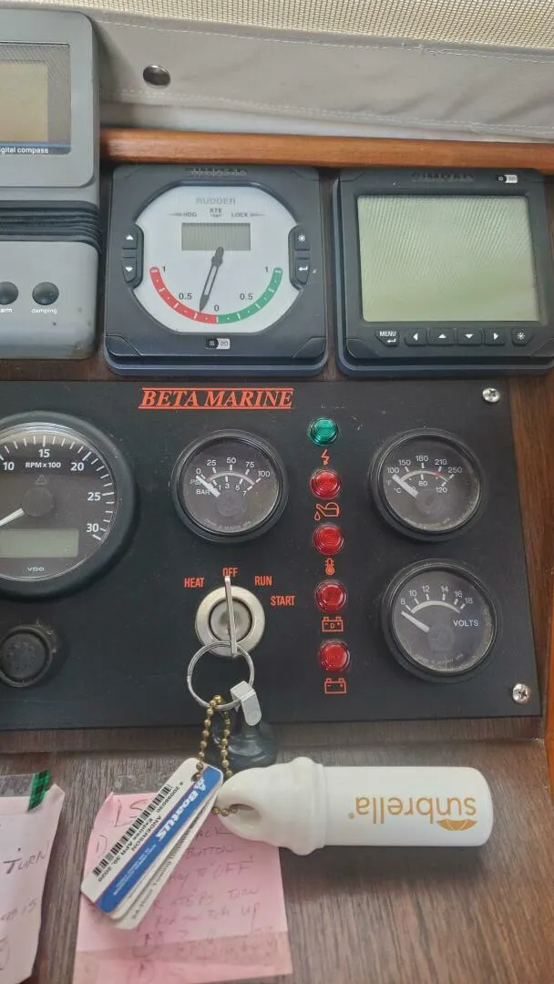 Slide: The Image of Corbin Center Cockpit 1992 - 4719056