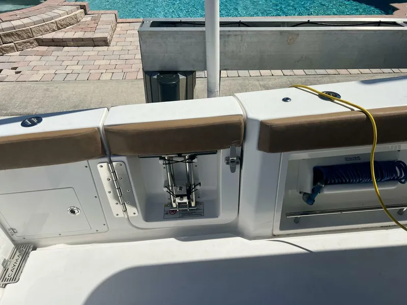 Slide: The Image of Caymas 341 CC 2022 - 4710631