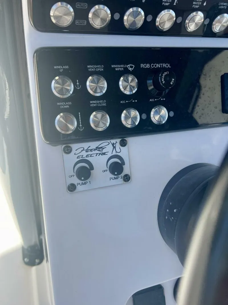 Slide: The Image of Caymas 341 CC 2022 - 4710633