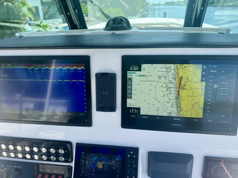 Slide: The Image of Caymas 341 CC 2022 - 4710646