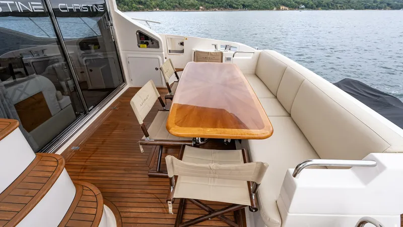 Slide: The Image of Azimut 58 Flybridge 2011 - 4712844