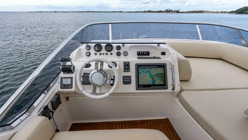 Slide: The Image of Azimut 58 Flybridge 2011 - 4712858