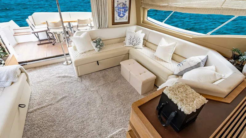 Slide: The Image of Azimut 58 Flybridge 2011 - 4712886