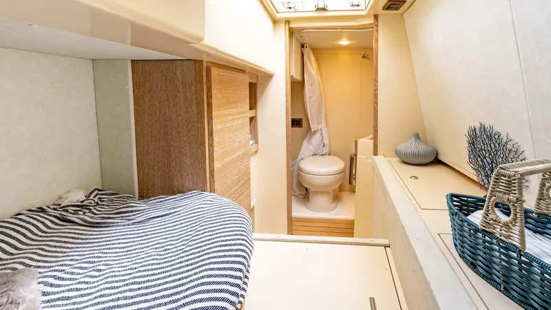 Slide: The Image of Azimut 58 Flybridge 2011 - 4712935
