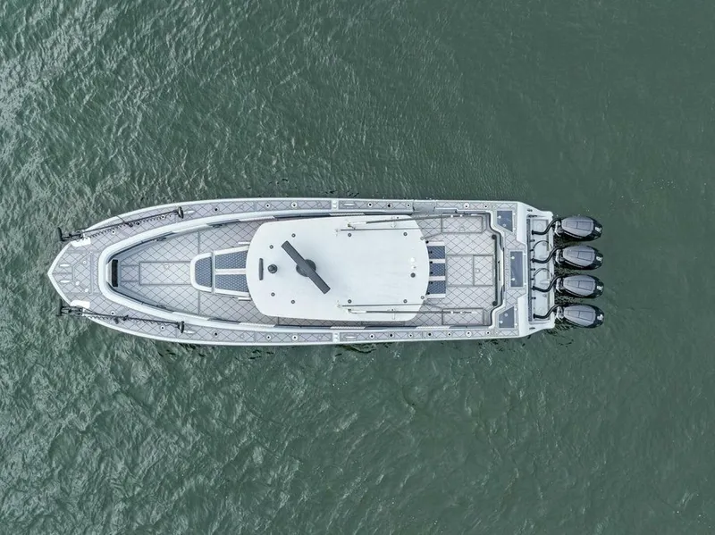 Slide: The Image of Front Runner 39 CC 2020 - 4942989