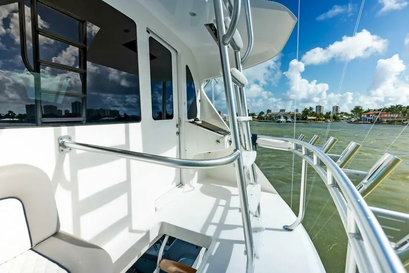 Slide: The Image of 2015 Viking 66 Enclosed Bridge "Princess Lily" - 4762096