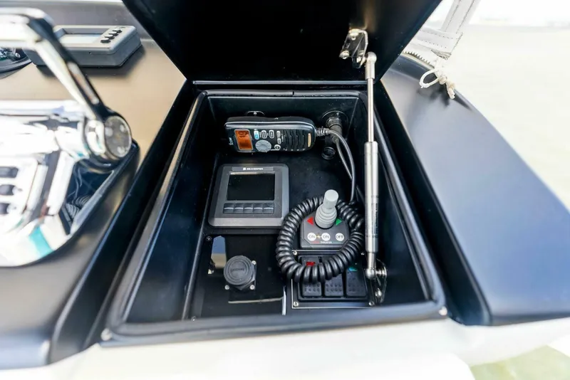 Slide: The Image of 2015 Viking 66 Enclosed Bridge "Princess Lily" - 4762101