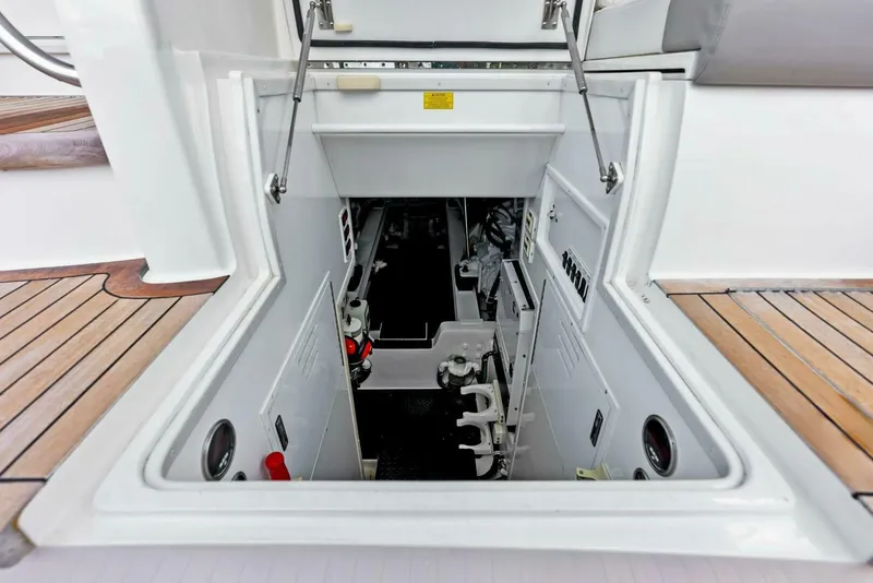 Slide: The Image of 2015 Viking 66 Enclosed Bridge "Princess Lily" - 4762115