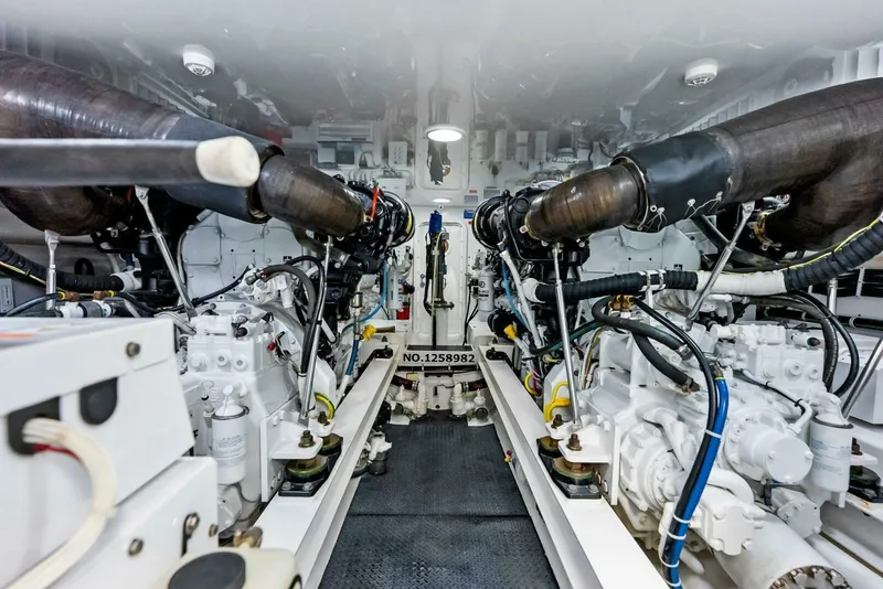 Slide: The Image of 2015 Viking 66 Enclosed Bridge "Princess Lily" - 4762116