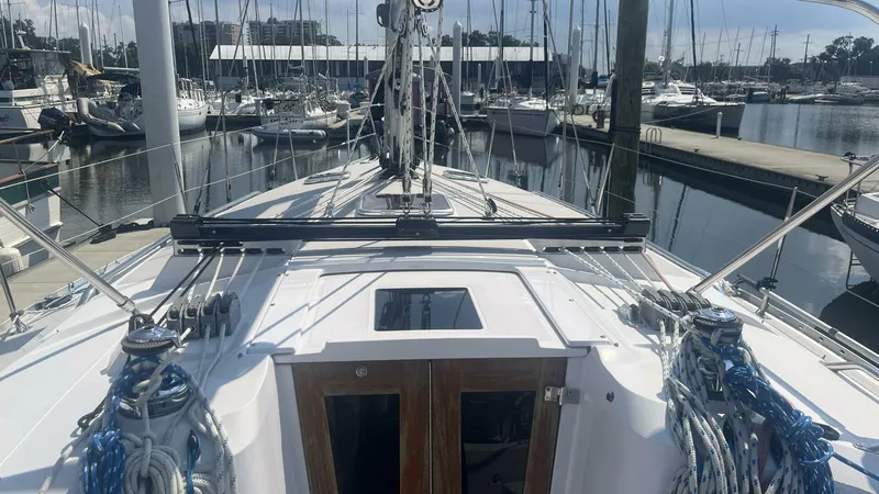 Slide: The Image of Catalina 385 2014 - 4714020