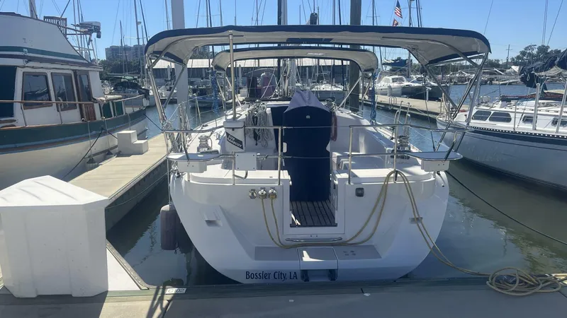 Slide: The Image of Catalina 385 2014 - 5024069