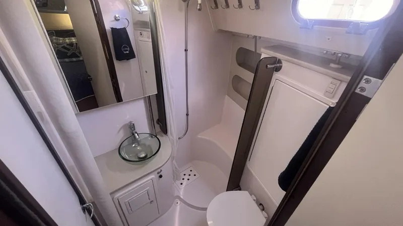 Slide: The Image of Catalina 385 2014 - 4714148