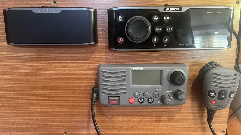 Slide: The Image of Catalina 385 2014 - 4714190