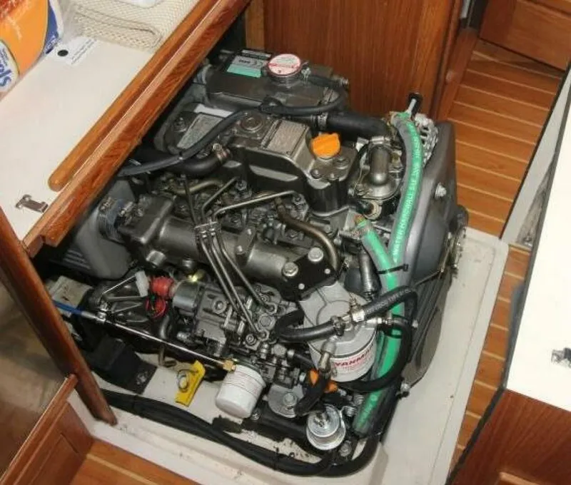 Slide: The Image of Catalina 385 2014 - 4714209