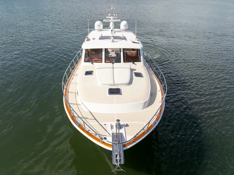 Slide: The Image of Grand Banks Eastbay 50 SX 2014 - 4714880