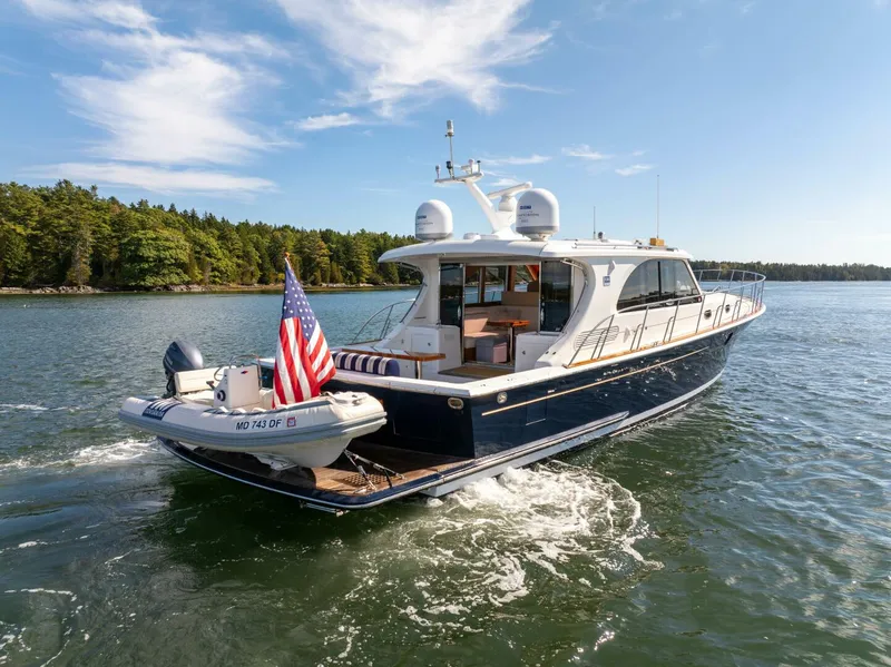 Slide: The Image of Grand Banks Eastbay 50 SX 2014 - 4714882