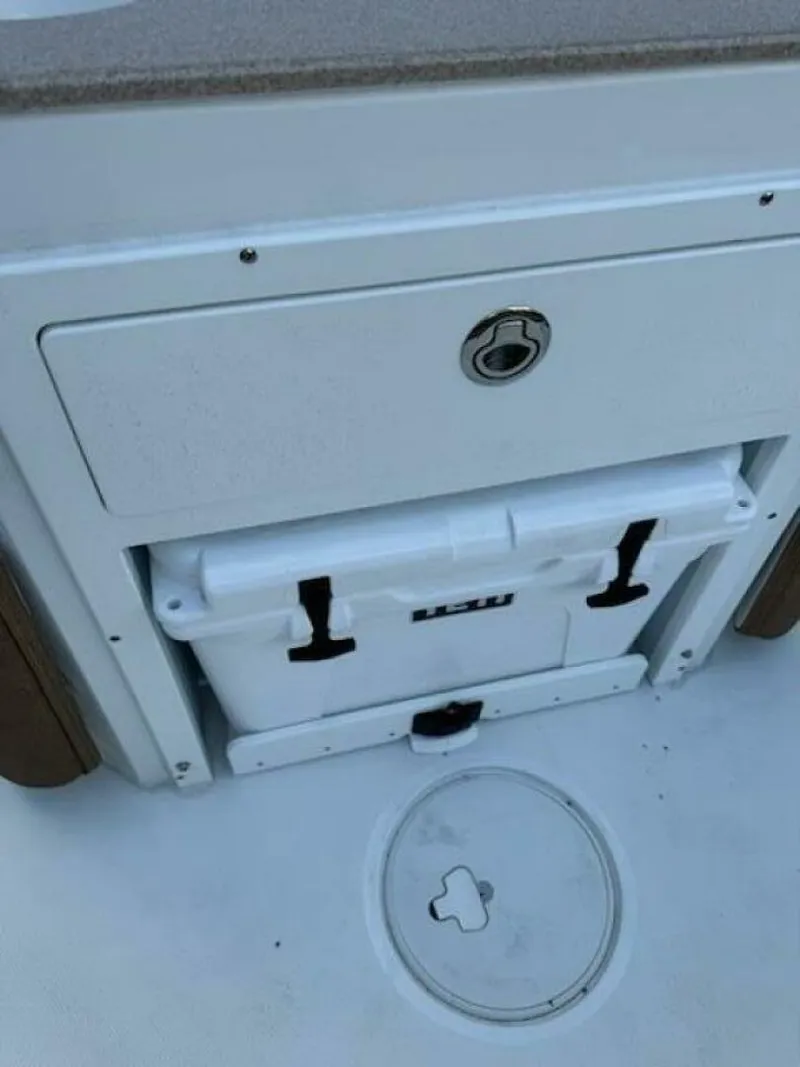 Slide: The Image of Sea Hunt 265 Ultra 2022 - 4716745