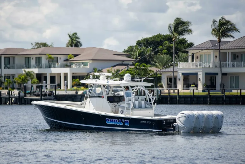 Slide: The Image of Regulator 41 2021 - Exterior Profile 2021 Regulator 41 Center Console - 4715740