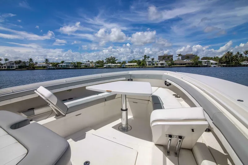 Slide: The Image of Regulator 41 2021 - Exterior Bow 2021 Regulator 41 Center Console - 4715365