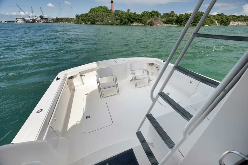 Slide: The Image of Ocean 57 Positive Attitude - Exterior Cockpit 2004 Ocean 57 Enclosed Bridge Positive Attitude - 7652160