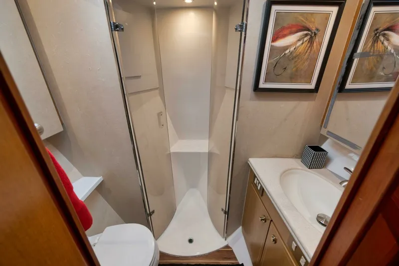 Slide: The Image of Ocean 57 Positive Attitude - Interior Head 2004 Ocean 57 Enclosed Bridge Positive Attitude - 7652157