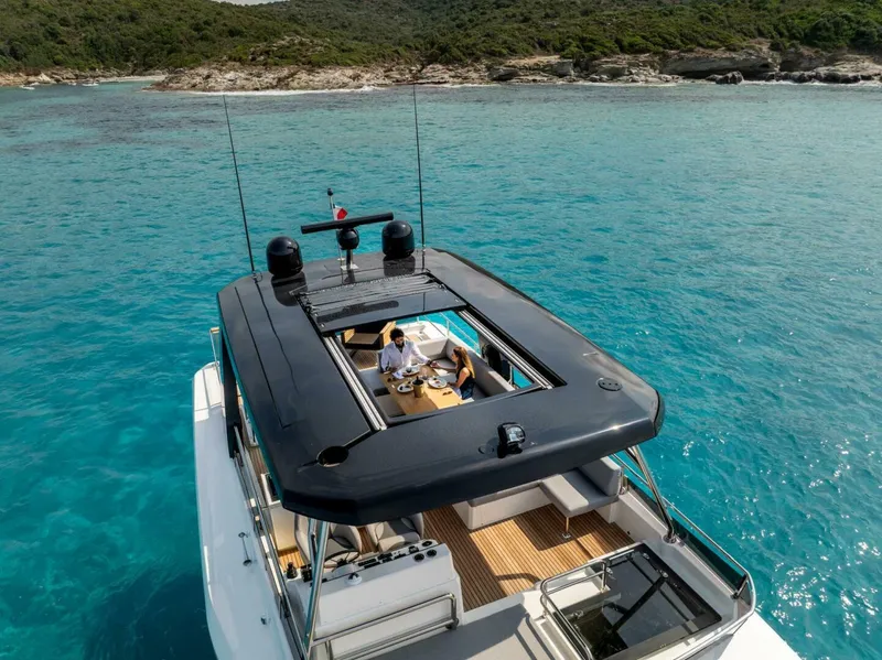 Slide: The Image of Beneteau Grand Trawler 63 2027 - 5693312