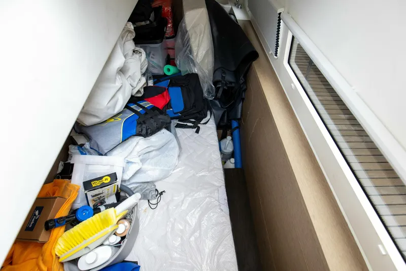 Slide: The Image of 2023 Prestige 460 Flybridge "Pass-N-Bye" - 5180309