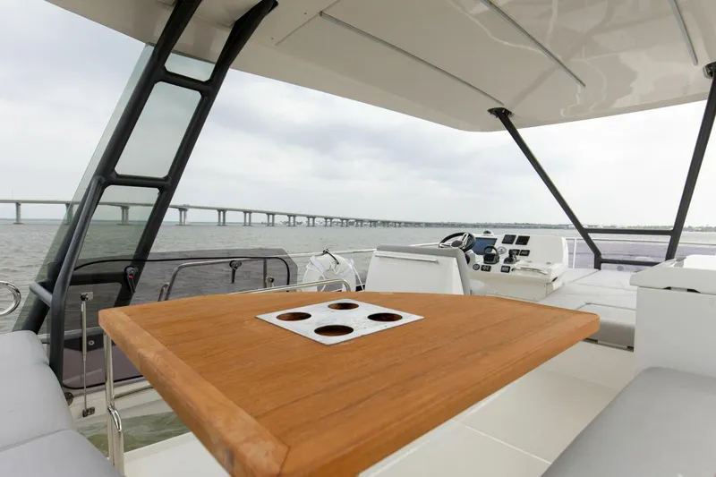 Slide: The Image of 2023 Prestige 460 Flybridge "Pass-N-Bye" - 5180331