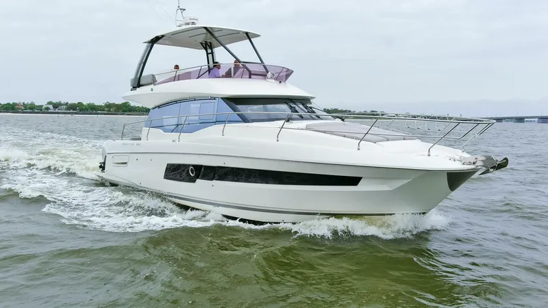 Slide: The Image of 2023 Prestige 460 Flybridge "Pass-N-Bye" - 5180343