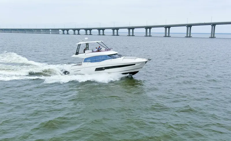 Slide: The Image of 2023 Prestige 460 Flybridge "Pass-N-Bye" - 5180347
