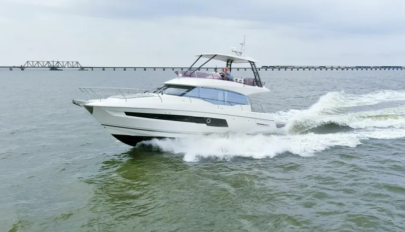 Slide: The Image of 2023 Prestige 460 Flybridge "Pass-N-Bye" - 5180349