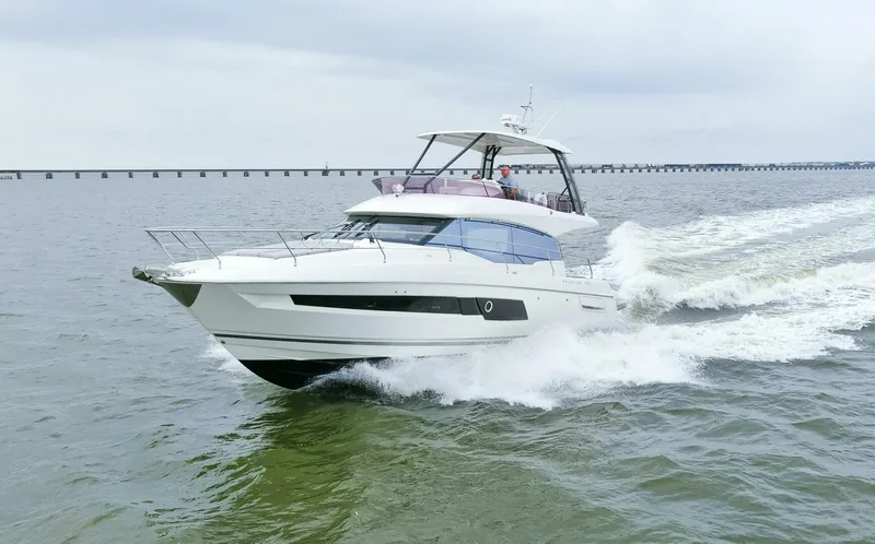 Slide: The Image of 2023 Prestige 460 Flybridge "Pass-N-Bye" - 5180350