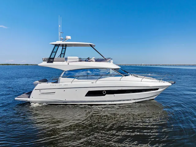 Slide: The Image of Prestige 460 Flybridge 2023 - 83