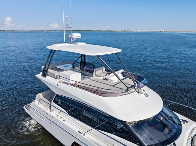 Slide: The Image of Prestige 460 Flybridge 2023 - 88