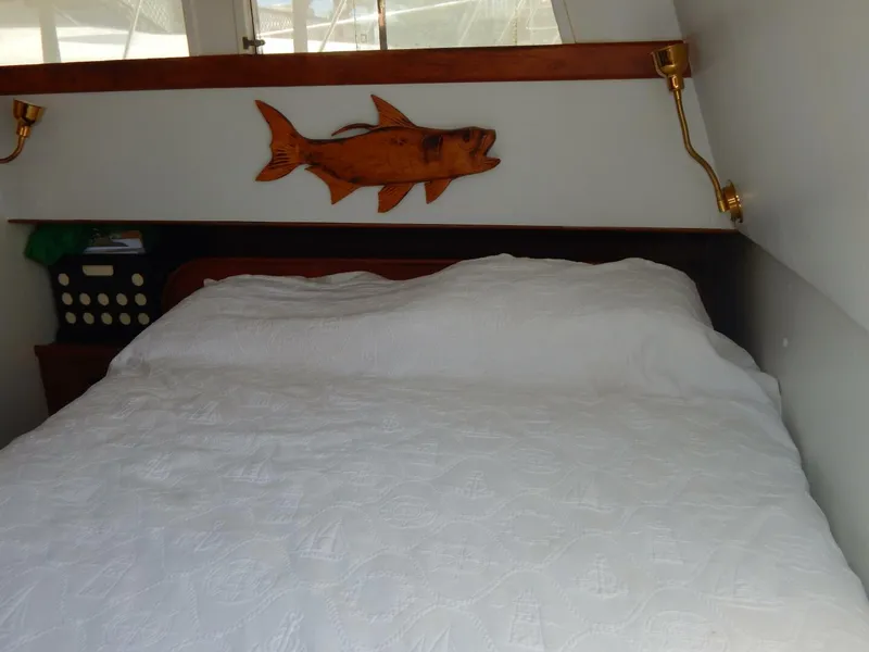 Slide: The Image of Grand Banks 42 Classic 1976 - 4723417