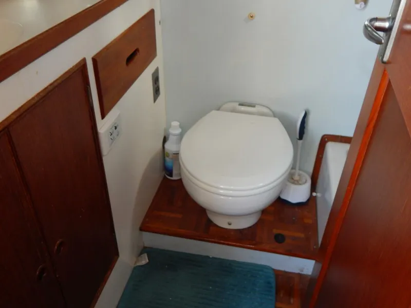 Slide: The Image of Grand Banks 42 Classic 1976 - 4723419