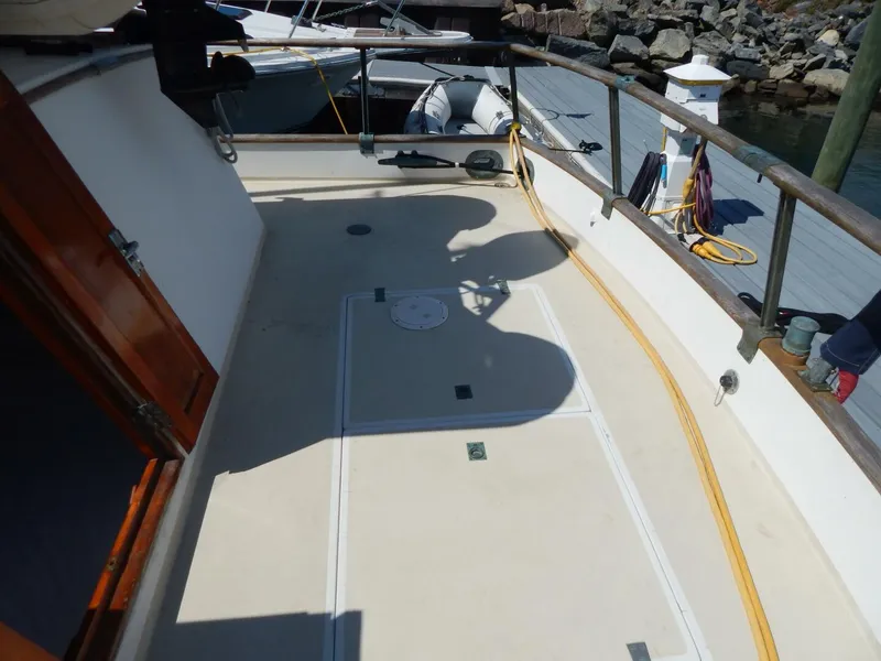 Slide: The Image of Grand Banks 42 Classic 1976 - 4723431