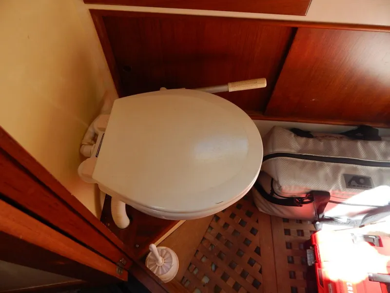 Slide: The Image of Grand Banks 42 Classic 1976 - 4723408