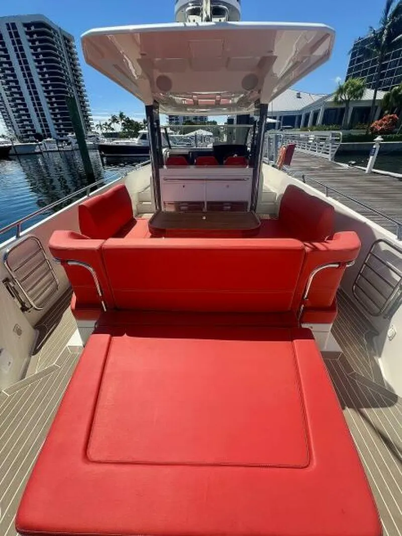 Slide: The Image of Nimbus T11 2022 - 4719840