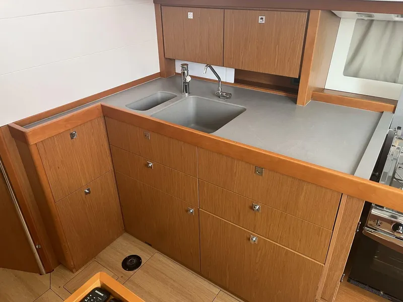 Slide: The Image of 2014 Beneteau SENSE 50 Sink and Counter Space - 4723972