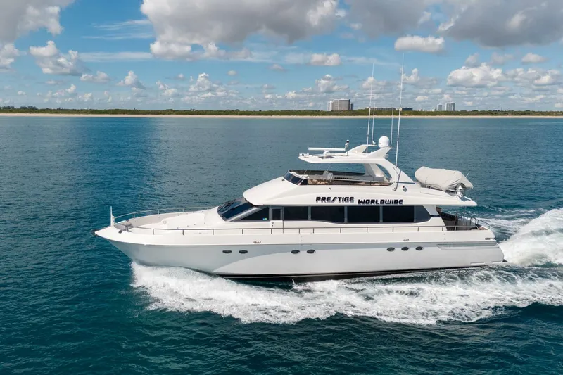 Slide: The Image of Lazzara Yachts 76 Motor Yacht 1994 - 4722399