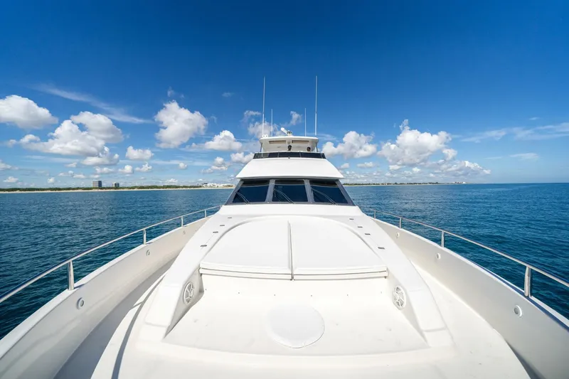 Slide: The Image of Lazzara Yachts 76 Motor Yacht 1994 - 4722429