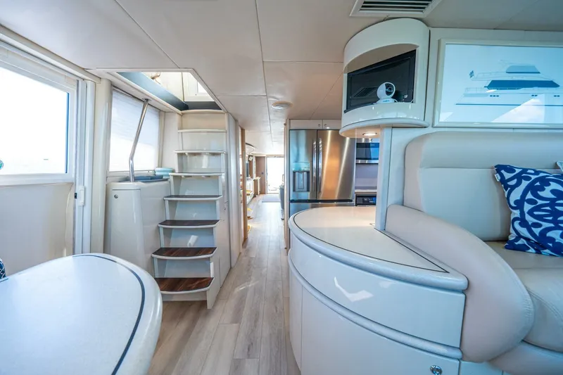 Slide: The Image of Lazzara Yachts 76 Motor Yacht 1994 - 4722485