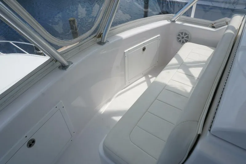 Slide: The Image of Mirage Yachts 40 Convertible 2005 - 4722786