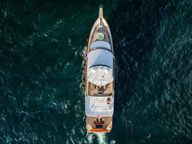 Slide: The Image of Crystal Yachts Enclosed Pilothouse 2009 - 4768209