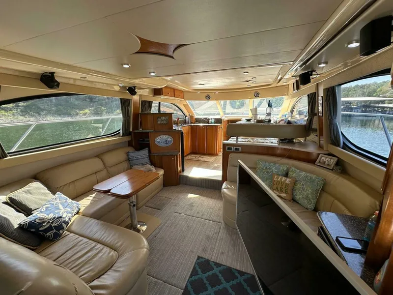 Slide: The Image of Meridian 411 Sedan 2004 - 4725219