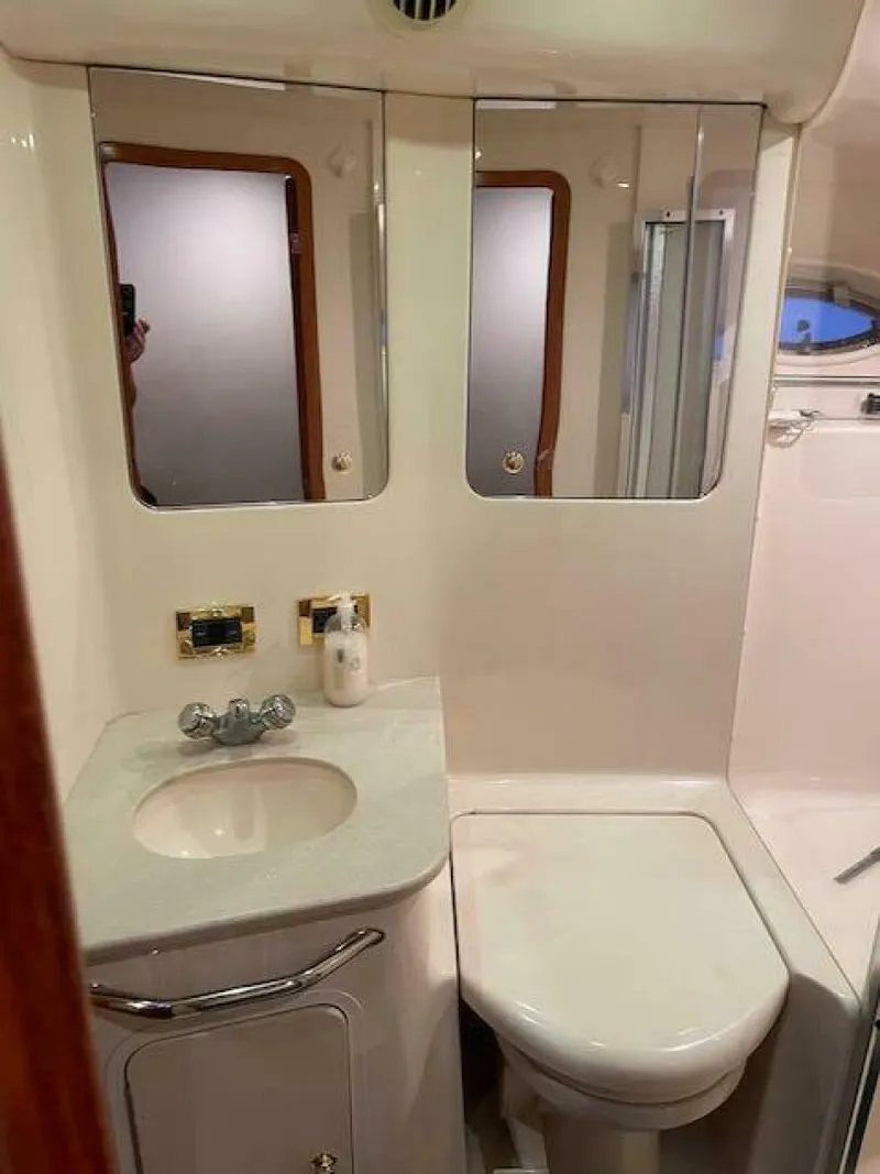 Slide: The Image of Sea Ray 480 Sedan Bridge 1999 - 4727761