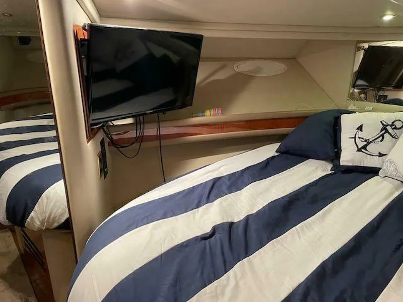 Slide: The Image of Sea Ray 480 Sedan Bridge 1999 - 4727765