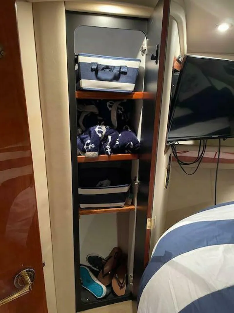 Slide: The Image of Sea Ray 480 Sedan Bridge 1999 - 4727766