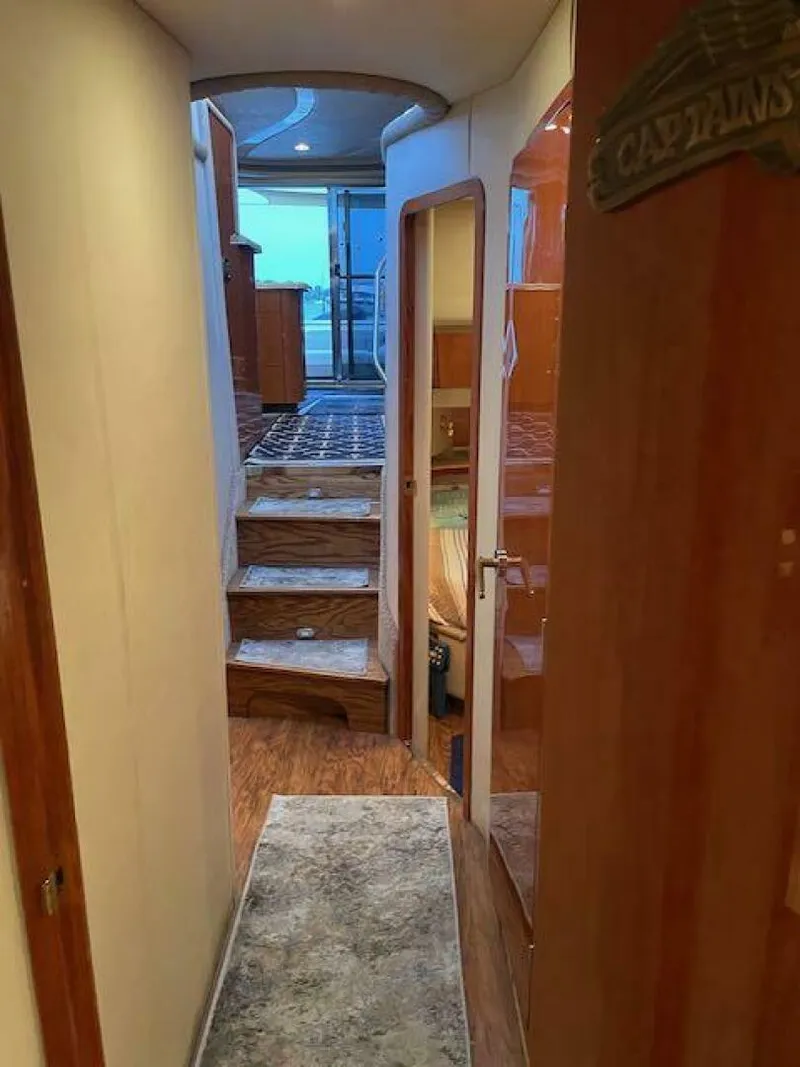 Slide: The Image of Sea Ray 480 Sedan Bridge 1999 - 4727770